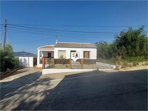 This detached, easy living, one level 2 bedroom Chalet is situated on the outskirts of La Rabita in the south of Jaen province in Andalucia, Spain, just a short drive to the large historical city of Alcala la Real. Set back from the road you enter th...