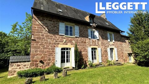 75840JTO24 - This luxury property has been fully renovated throughout, situated in a quiet hamlet with panoramic views over a well known chateau. Hautefort only 3km with the local supermarket and other amenities. Information about risks to which this...