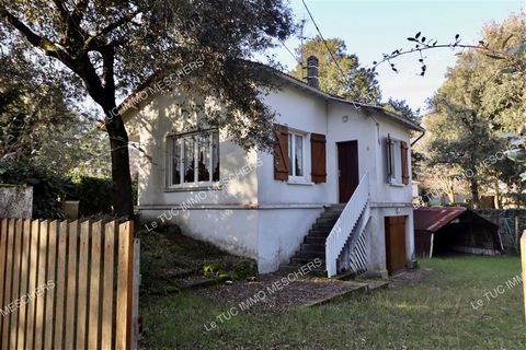 Located in Saint-Georges de Didonne in Charente-Maritime, this holiday home is ideally located near a beautiful beach, in a peaceful residential area. It can be occupied all year round and has three bedrooms (including one in an independent studio), ...