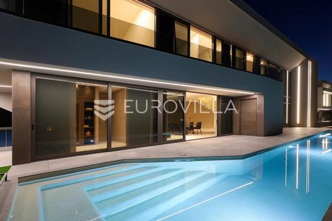 This unique and modern villa is located on one of the most beautiful islands in the Adriatic in Vrbnik. The size of the villa is 240 m2 on a plot of 800 m2. It is divided into two floors (ground floor and first floor). On the ground floor there is a ...