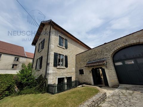 We fell in love with this renovated stone house. It is composed on the ground floor of a large entrance hall with fireplace (summer lounge), a habitable kitchen, a bathroom with bath, separate toilet, a dining room (25 m2) and a living room (25 m2). ...