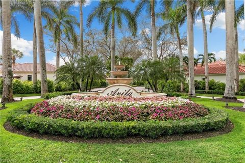 GREY OAKS COMMUNITY LUXURY, ELEGANCE AND CHARM! Stunning 3 bed + den/3 bath/2-car garage home in Avila now available, with a NEW tile roof in 2023! Prestigious Naples community w/ 3 golf courses, 2 club houses, dining options, wellness center, tennis...