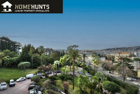 NICE CIMIEZ: Family sized apartment offering 4 bedroom sof 182,12m2 located on the 3rd floor of one of the most prestigious Palais of the boulevard of Cimiez, offering a nice view on the park of the residence, the city and the sea.The apartment, with...