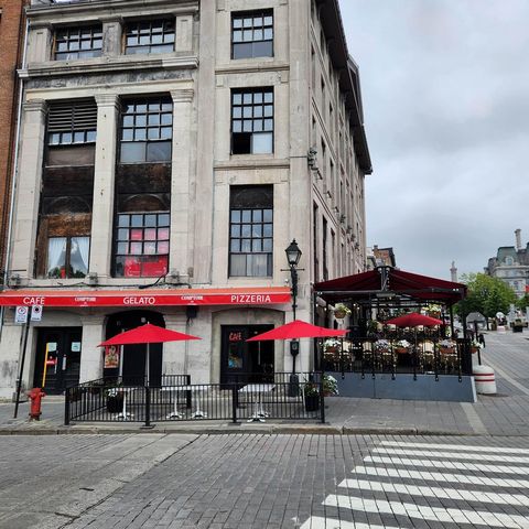 *** Restaurant for sale on Place Jacques-Cartier facing the Old Port of Montreal *** An operational business in a unique location in Old Montreal, Quebec, Canada In operation since 2017 without interruption. Liquor license in effect (25% of sales) Pe...