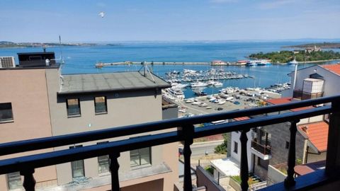 We are pleased to offer you this big, fully furnished studio, which is situated in a residential building with no maintenance fee in Sozopol seaside town. The property is set on the 2nd floor (out of 4), no lift. Total living area is 44 sq.m. and com...