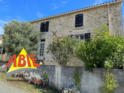 Stone house of about 150 m2 in the town of SAINT MARTIN DES FONTAINES, 15 minutes from FONTENAY-LE-COMTE. This house from the 1900s, is composed on the ground floor, of an entrance, a fitted and equipped kitchen, a large living room, 2 bedrooms, a sh...