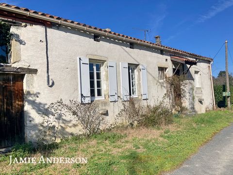 Two stone country houses with large outbuildings at the end of a rural road with no neighboring properties: The first house of approx. 145 m2 comprises: GROUND FLOOR: Veranda 27m2 - Entrance hall 5,5m2 - Corridor 10;6m2 Large living room with open-pl...