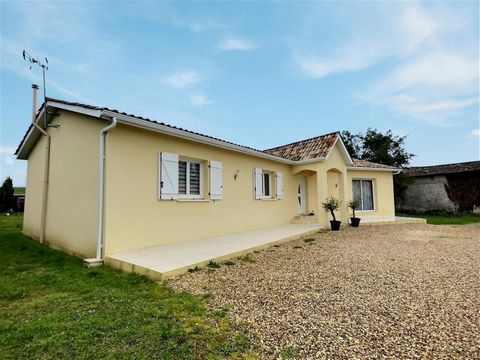 Discover the charm of the Gironde countryside with this recent single-storey house, offering large volumes and a spacious and bright living room of 62.66 m². The house also offers three beautiful bedrooms and a bathroom. Located in the heart of a qui...