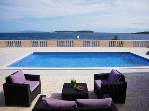 Solid stone villa on romantic Korcula island on the 1st line to the sea, with astonishing open sea views and private dock for boats! Total area of this spacious villa is 450s q.m. Land plot is 800 sq.m. It is a stone solid house built in Dalmatian st...