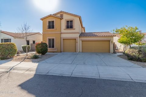 Located in a vibrant Peoria community, this 2006-built residence offers comfort, style, sustainability and energy efficiency! Spanning 3,643 sq ft, it's designed for modern living. Vaulted ceilings and tile-carpet flooring welcome you indoors. The ki...