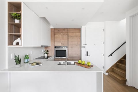 Welcome to 637 Madison, a stunning new development of 8 boutique condominiums in Stuyvesant Heights, Brooklyn. These stylish apartments offer studio, 1 and 2-bedroom layouts, featuring a suite of top-of-the-line appliances, wide plank hardwood floors...
