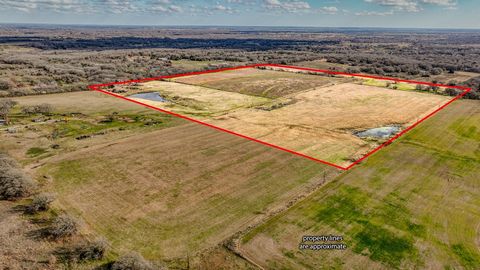 This 53 + - is the perfect location for your dream home, recreational or farming and grazing operation. Owner is willing to sell all or divide into minimum 10-acre tracks. Act fast as this choice land and pristine location won't last long. Restrictio...