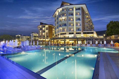 Luxury 2 Bed Apartment For Sale in Ramada Resort Kusadasi Turkey Esales Property ID: es5554106 Property Location Türkmen 09400 Kuşadası Aydın Türkiye Property Details With its glorious natural scenery, excellent climate, welcoming culture and excelle...
