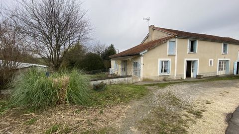 Dpt Charente (16), à vendre TOUVERAC maison 150m² - Terrain 3000m²