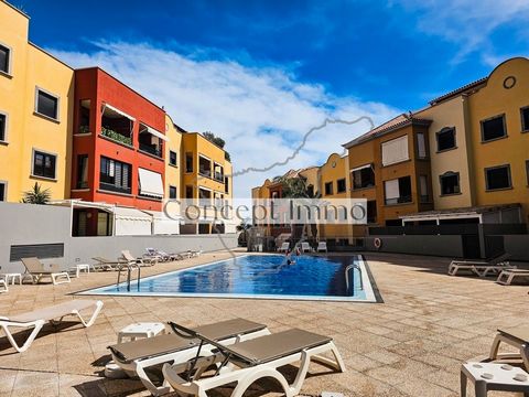 Modern, renovated and furnished apartment with terrace in the heart of Adeje! This fantastic flat is very well maintained and offers plenty of space for a large family. The apartment impresses with its ideal size, optimal layout, good equipment and o...