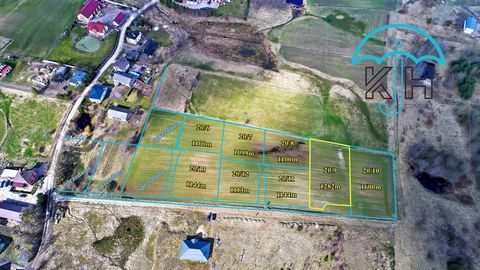 ATTRACTIVE BUILDING PLOT just 15km from Gdansk 9km from Żukowo - Skrzeszewo Żukowskie We offer for sale an UNDEVELOPED LAND PROPERTY with an area of 1282m2, IDEAL FOR THE CONSTRUCTION OF A DETACHED SINGLE-FAMILY HOUSE. There is an internal road conne...