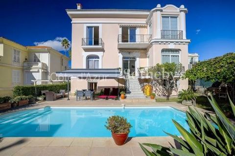 Your Côte d'Azur Sotheby's International Realty agency in Nice invites you to discover this beautiful property located in the heart of the Bishopric district, in a quiet and residential environment. With over 300m² on 3 levels, the property with a po...