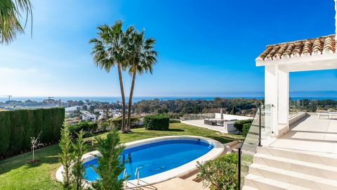 Located in Marbella. Villa Elviria - AVAILABLE ONLY FOR WINTER RENTAL - UNTIL END OF APRIL MAXIMUM This property boasts breathtaking panoramic views of the sea and mountains! Whether you're watching the sunrise over the water or enjoying the mou...