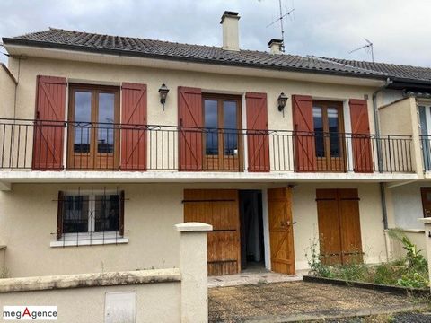 Maison 115 m², 3 chambres, véranda, garage, atelier, piscine, puits.