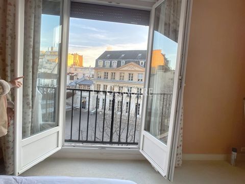 Paris 16 - Auteuil Nord - Sectorisation Jean-Baptiste SAY - 4th floor - 5 rooms - 4 bedrooms - 148 m2 - In the heart of the village of Auteuil, located on the 4th floor, family and modular apartment. It currently consists of an entrance gallery openi...