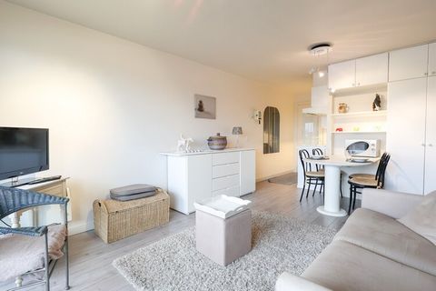 This cozy and beautifully furnished studio offers a comfortable retreat just a few steps from the beach and the sea. Designed for two to four guests, it features a dedicated sleeping area with bunk beds, providing a restful night's sleep. The living ...