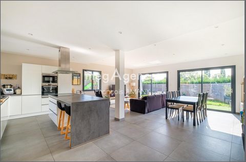 Maison 160 m2 4 chambres 1 bureau terrain 1000 m2