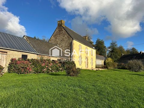 Maison en pierre à la campagne avec garage et plusieurs dépendances