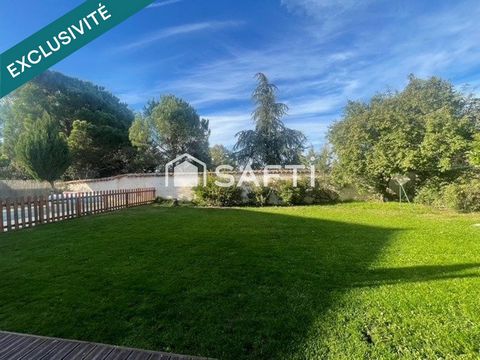 maison plan pied 110 m2 terrain 710 m2 CLOS 3 CHAMBRES PISCINE CLIMATISATION 2024 CHAUFFAGE 2024 PORTAIL ELECTRIQUE