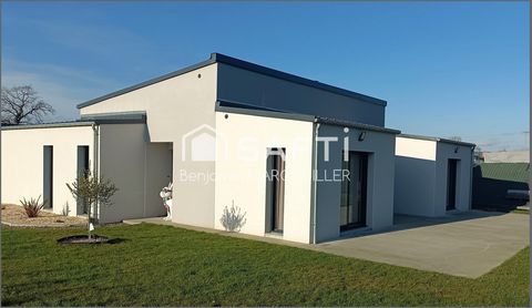 Safti-Benjamin Marcouiller vous propose : Maison contemporaine de 5 pièces.