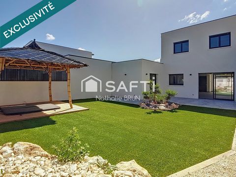 Villa neuve T5 de 120m² sur 300m² de terrain