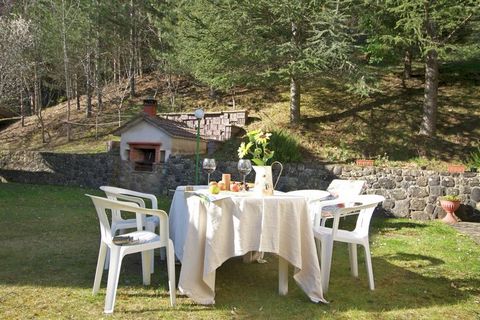 Resting in Badia Prataglia, on the border of Casentinesi Forests Natural Park in Italy, this is a 3-bedroom holiday home. The holiday rental has a large furnished garden to linger amid the scents of nature and fresh air all day long. It is ideal for ...