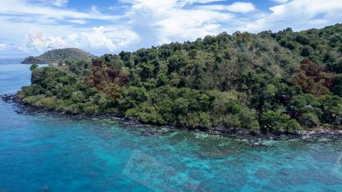 - Motivated Seller! - Oceanfront property on Koro Island (5 miles wide by 10 miles long), Fiji's 7th largest island, that sits between Vanua Levu, Viti Levu and Taveuni, - SIZE: 5186 square meters (55,800+ square feet) over 1 1/4 acres! - Direct Koro...