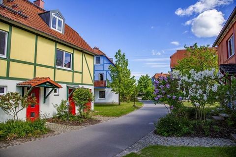 The perfect combination of active and relaxing holidays! The BEECH Resort Fleesensee is embedded in the unique landscape of the Mecklenburg Lake District. The central location offers numerous opportunities for leisure activities. The cozy apartments ...