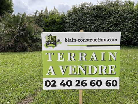 Votre terrain constructible à Vigneux-de-Bretagne : Exclusivité ! Venez découvrir ce terrain à bâtir de 439 m2 à Vigneux-de-Bretagne en Loire-Atlantique (44), proche d'Orvault et proche de Sautron. Une opportunité de l’agence Groupe BLAIN CONSTRUCTIO...