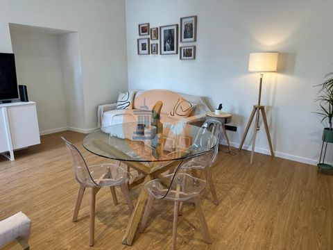 Easter and summer holiday rentals. Luxurious 1 bedroom apartment with patio and pool in a gated community, completely renovated in the center of Castro Marim. It is available for holiday rental until September. In a completely innovative project, thi...