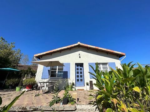 Summary Pretty detached house with garden and amazing views. This house has been nicely renovated, the garden is 1600m2. The house has new plumbing and electrics, the fosse conforms to today’s standards, it’s a cute house, situated in a quiet end of ...