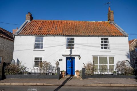 Located a mile from the centre of Burnham Market in sought-after Burnham Overy Town, this delightful detached Georgian house offers a wonderful walled rear courtyard garden and off-street parking. Sympathetically renovated with charming features pres...