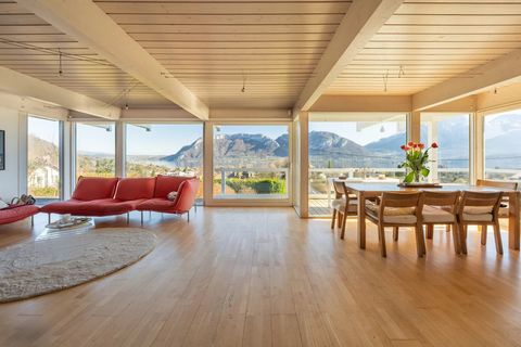 Timber-frame villa with lake view - Sevrier Discover this superb, co-exclusive timber-frame villa, nestled in the peaceful commune of Sevrier, offering uninterrupted views of the lake and majestic mountains. Accommodation, on the ground floor, you'll...