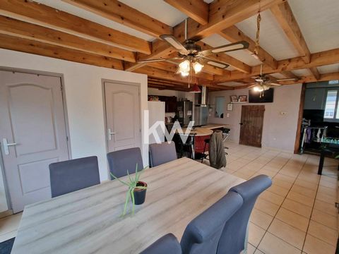 5-ROOM HOUSE WITH TERRACE We present this 5-room house 116 m² in FRIVILLE ESCARBOTIN ... Its interior is divided into two bedrooms, a fitted kitchen and a bathroom. Take advantage of outdoor space to gain comfort with a terrace. The plot of the prope...