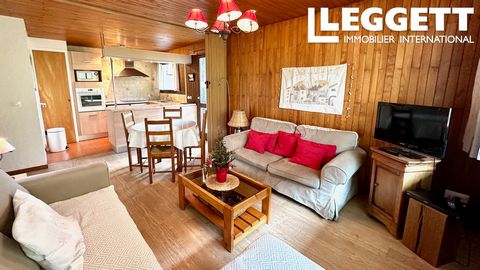 A27467EMS74 - Right in the heart of Châtel station, this well-maintained one bedroom (T2) chalet apartment is in a prime location. With the main Super Châtel ski lift just 25 metres / 1 minute walk away from the building. With a variety of commerce, ...