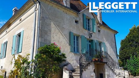 A27685SHH16 - This beautifully renovated stone house, dating back to the mid-1800 ‘s, can be found 6 km from Aubeterre sur Dronne, which is classed as one of France’s prettiest villages. The property promises to captivate you with its generously prop...