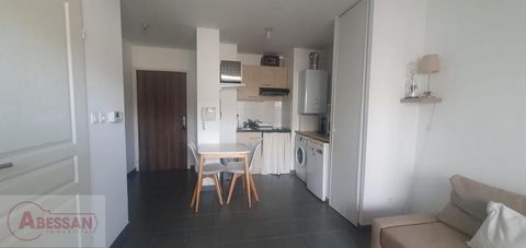 HERAULT (34). For sale in Montpellier, Antigone and Port Marianne sector. Type 2 apartment including an entrance with cupboard, a bright living room with kitchen open to living room opening onto a terrace. A bedroom with cupboard and a bathroom with ...