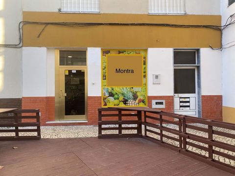 The translation into English may present some errors, so we request confirmation of the respective information with the respective mediators. Shop for sale located in the center of Montijo It is a Store inserted in the center of the city of Montijo, ...