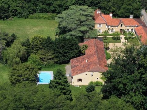 A beautifully renovated Gascon maison de maitre with many original features, providing an idyllic environment for entertaining. The house features generous indoor and outdoor seating and dining areas and benefits from expansive views of the Pyrenees....