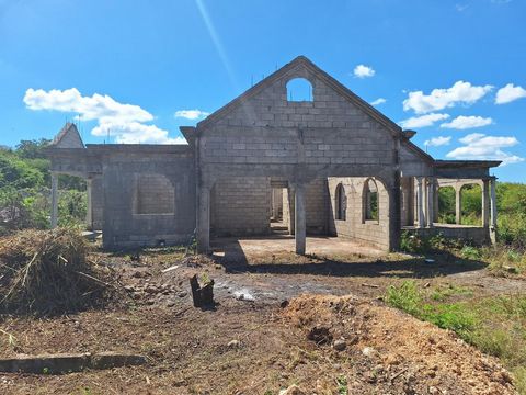 Welcome to your future dream home in the serene residential neighbourhood of Mineral Heights Manor, Harmony Estate, Clarendon! This unfinished single-story house awaits your personal touch. It is tastefully designed and is about 30% complete. This ho...