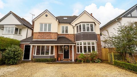 A rare opportunity to acquire a stunning & substantial, detached home on Northumberland Road, arguably one of Leamington Spa's most prestigious addresses. This immaculate seven-bedroom house has been extended in recent years and offers spacious and f...