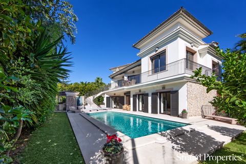 This amazing villa is situated along the tranquil shores of Puerto de Andratx on the enchanting island of Mallorca, Villa 