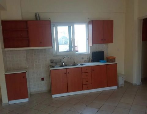 Apartment for Sale - 72 sqm - Center, Aigio Location: Central Location, Aigio Description: Discover a wonderful apartment in a prime location, just 2 minutes walk from the center of Aigio. Located in a quiet and safe neighborhood, with a view towards...