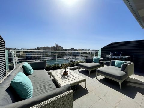 The Stunning Yacht Marina and the majestic backdrop of the Valletta Bastions are the outstanding views enjoyed from this luxurious designer seafront property. Located in the prestigious neighborhood of Ta Xbiex and home to some of the most impressive...