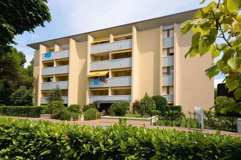 You are in the quiet area of Lido del Sole and just a few steps from the beautiful sandy beach of Bibione. It is only a few minutes' walk to the lively town centre, which offers many events, shops, bars and restaurants, especially in high season. Act...